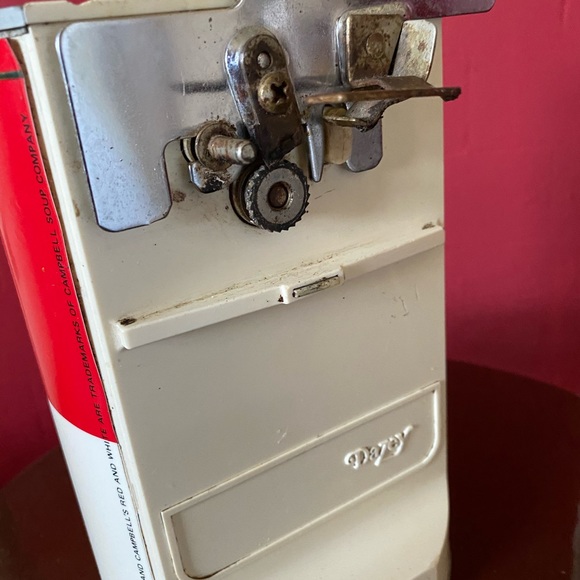 Rare vintage Campbell soup can opener from Dazey - Picture 5 of 9